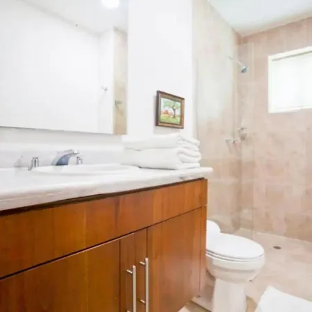 Apartment Con Piscina En El Laguito Bocagrande Cartagena
