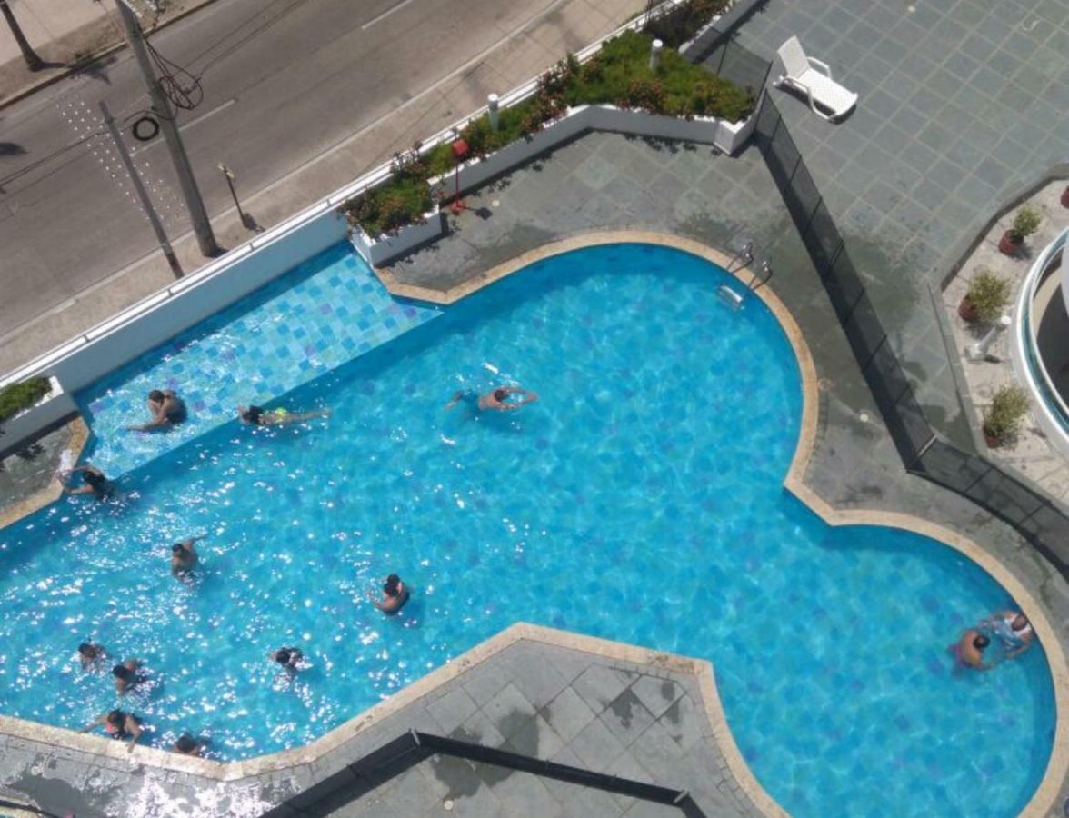 Con Piscina En El Laguito Bocagrande *